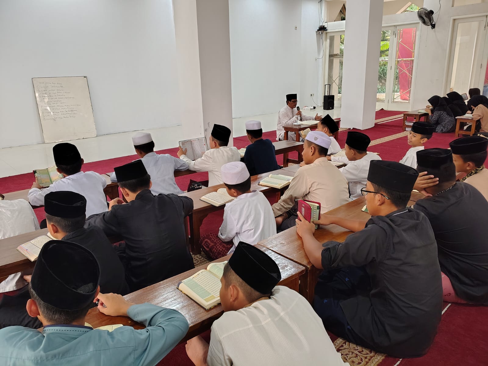 Naghom Al-Qur'an