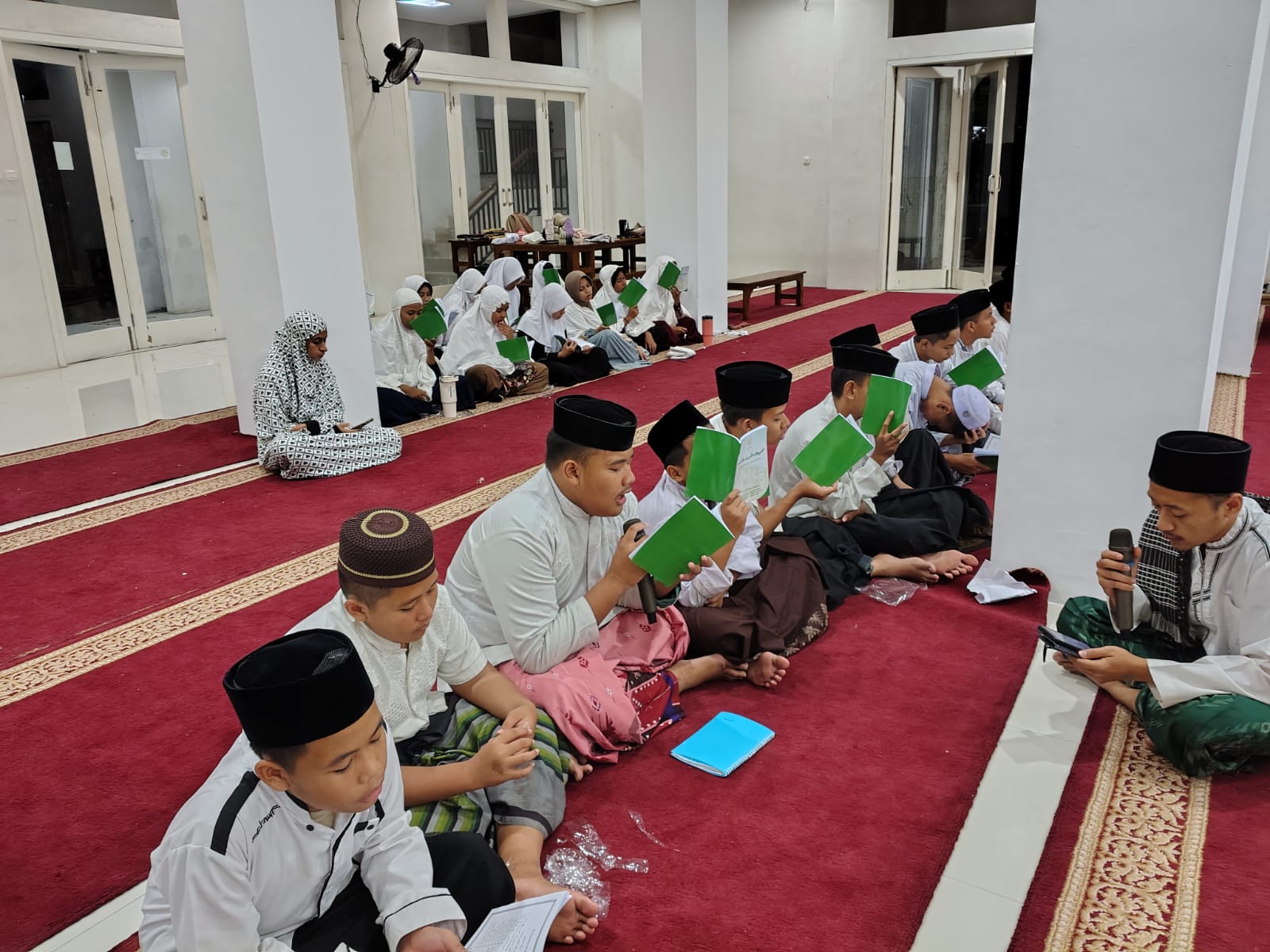 Hadroh