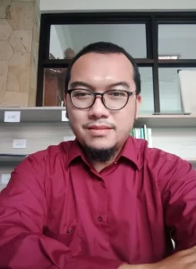 Luli Indragunadi, S.Si